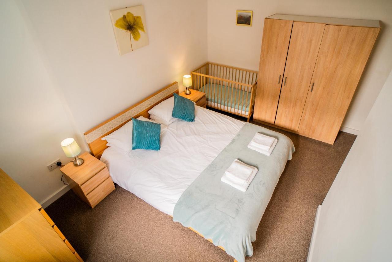 The Torrs Apartments New Mills Esterno foto
